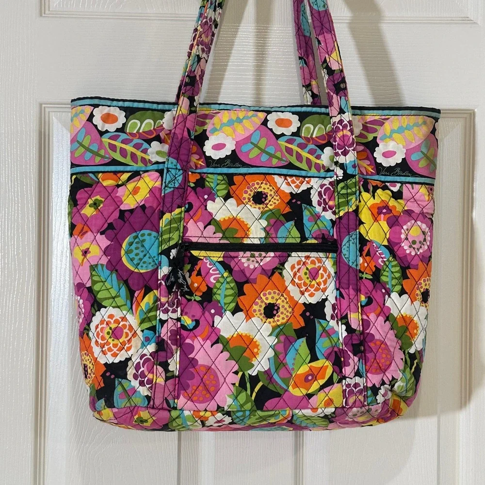 Vera Bradley Tutti Frutti Quilted Floral Vera Tote Bag Large Shoulder Bag